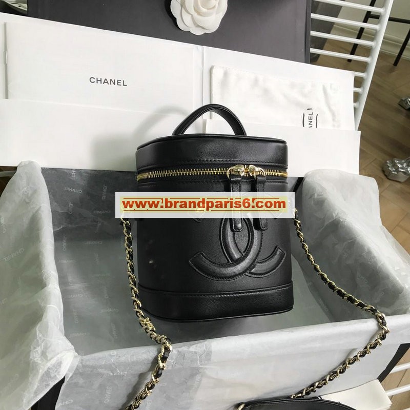 CH0323PQ-CC　シャネル CHANEL 2019年最新入荷 ヴァニティー ケース ショルダーバッグ 化粧かばん バケットバッグ ラムスキン