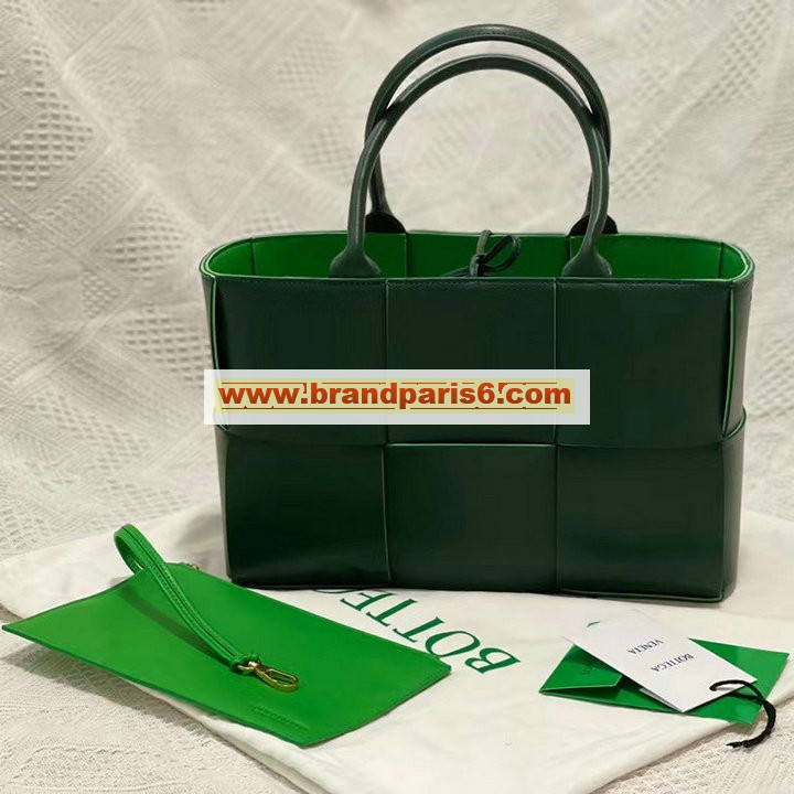 BOV652876PMG-aj ボッテガヴェネタ BOTTEGAVENETA 2022年最新入荷 ザ アルコ トップハンドルバッグ スモール トートバッグ バンドバッグ レディースかばん