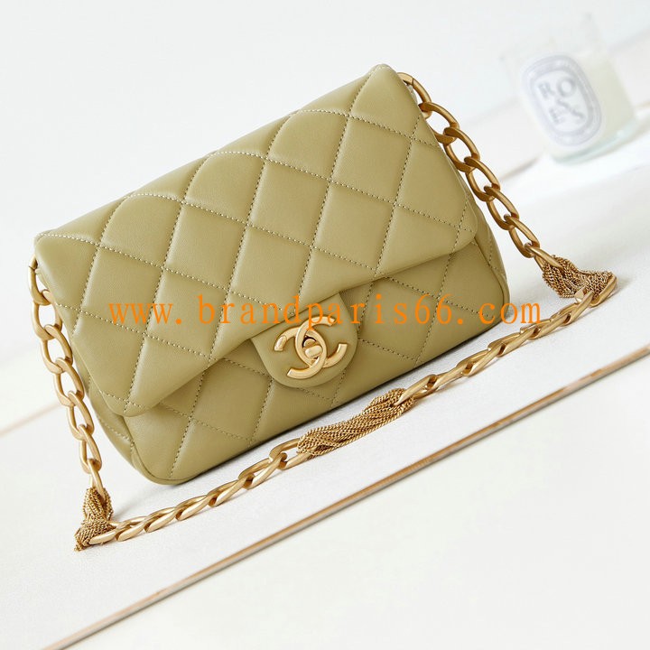 CH4231NG-CC シャネル CHANEL 2023年最新入荷 チェーンポーチ 斜め掛け ショルダーバッグ クロスボディバッグ レディースかばん