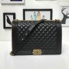 CH67087YJ-JS　CHANEL シャネル 2019年最新入荷 BOY ショルダーバッグ 斜め掛け レディース フラップバッグ ラムスキン