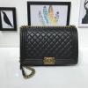 CH67088Y-JS　CHANEL シャネル 2019年最新入荷 BOY ショルダーバッグ 斜め掛け レディース フラップバッグ ラムスキン