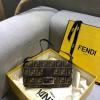 FD5021-BXN　フェンディ FENDI 2019年最新作 バゲット スモール ハンドバッグ トートバッグ