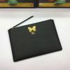 GG499364-057　グッチ GUCCI 2019年最新入荷  手持ちかばん クラッチバッグ レザー ハチ ポーチ 