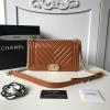 CH67086DVQJ-JS　CHANEL シャネル 2019年最新入荷 BOY ショルダーバッグ 斜め掛け レディース フラップバッグ キャビアスキン カーフスキン