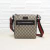 GG523599-057　グッチ GUCCI 2019年夏最新作 GGスプリーム スモール メッセンジャーバッグ 斜め掛け ショルダーバッグ キャンパス