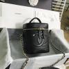 CH0323PQ-CC　シャネル CHANEL 2019年最新入荷 ヴァニティー ケース ショルダーバッグ 化粧かばん バケットバッグ ラムスキン