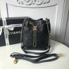 CH0537KX-CC　シャネル CHANEL 2019年最新入荷 バケットバッグ ハンドバッグ ショルダーバッグ カーフスキン 黒