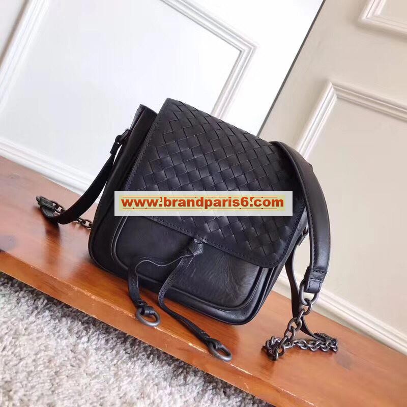 BOV444960-aj　ボッテガヴェネタ BOTTEGAVENETA 2019年最新入荷 イントレチャート 斜め掛け ショルダーバッグ ミニバッグ カーフスキン 鞄 黒