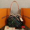 M42230-025　ルイヴィトン LOUISVUITTON 2019年最新入荷  スモール ショルダーバッグ モノグラムキャンパス マルチカラー ブラック 黒