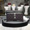 M52218-057　ルイヴィトン LOUISVUITTON 2019年最新入荷 メッセンジャーバッグ ショルダーバッグ メンズ スモールバッグ