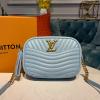 M55329-057　ルイヴィトン LOUISVUITTON 2019年最新入荷  ニューウェーブ カメラバッグ 斜め掛け ショルダーバッグ スムースカーフレザー