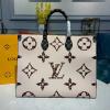 M44675-057　ルイヴィトン LOUISVUITTON 2019年最新入荷 オンザゴー GM ハンドバッグ トートバッグ ママバッグ ショッピングバッグ モノグラムリバース キャンバス