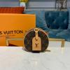 M68570-057　ルイヴィトン LOUISVUITTON 2019年最新入荷 ボワット シャポー ネックレス ラウンドバッグ チェーンウォレット 小銭入れ モノグラムキャンパス