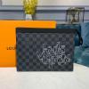 N60308-057　ルイヴィトン LOUISVUITTON 2019年最新入荷 ポシェット ヴォワヤージュ MM 手持ちかばん クラッチバッグ メンズバッグ ダミエグラフィットキャンパス