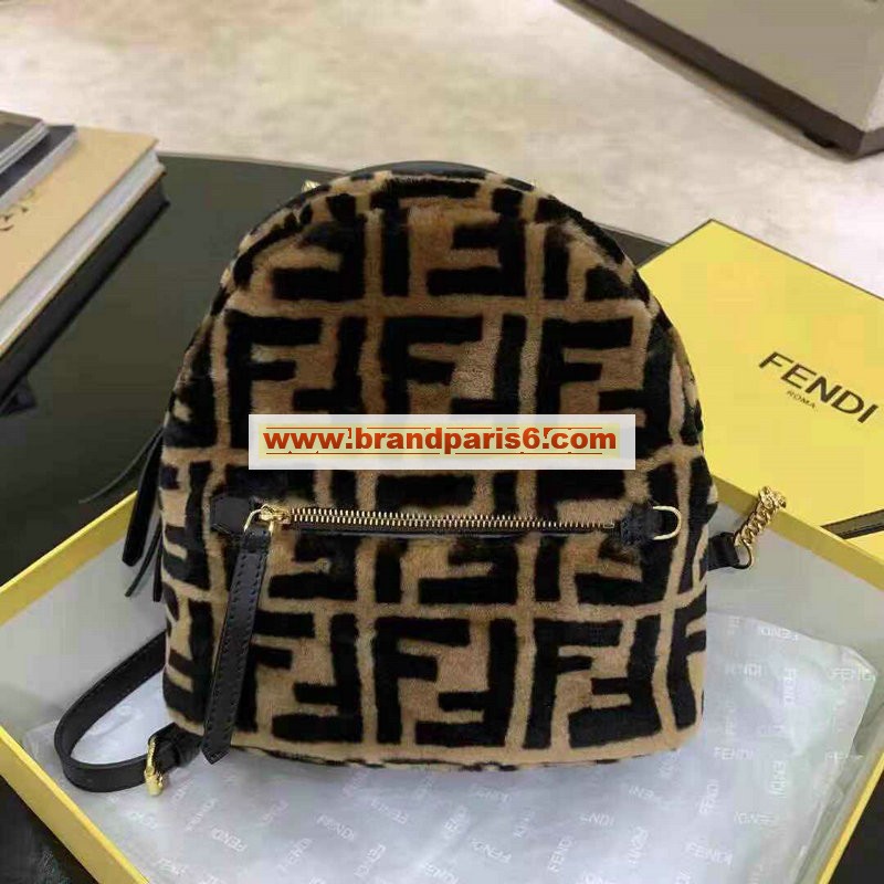 FDB19003-BXN　フェンディ FENDI 2019年最新入荷 ミニバックパック リュックサック レディース リュック ウィメンズバッグ 