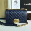 CH67085YJL-JS　シャネル CHANEL 2019年最新入荷 BOY スモール ハンドバッグ 斜め掛け ショルダーバッグ フラップバッグ レディース ラムスキン