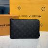 M44191K-057　ルイヴィトン LOUISVUITTON 2020年最新入荷 エテュイ ヴォワヤージュ PM ポーチ 手持ちかばん メンズバッグ ビジネス 通勤 モノグラム エクリプス キャンバス