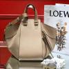 LOE1060-99　ロエベ LOEWE 2020年最新入荷 ハンモック ハンドバッグ トートバッグ カーフレザー レディースかばん 通勤 通学 出張