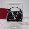 VL0122V-99　ヴァレンティノ Valentino 2020年最新入荷 トップハンドルバッグ スモール トートバッグ V ロゴ キャンディスタッズ チェーンバッグ
