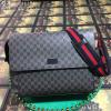GG211131X-057　グッチ GUCCI 2020年最新入荷 メッセンジャーバッグ 斜め掛け ショルダーバッグ キャンパス メンズバッグ