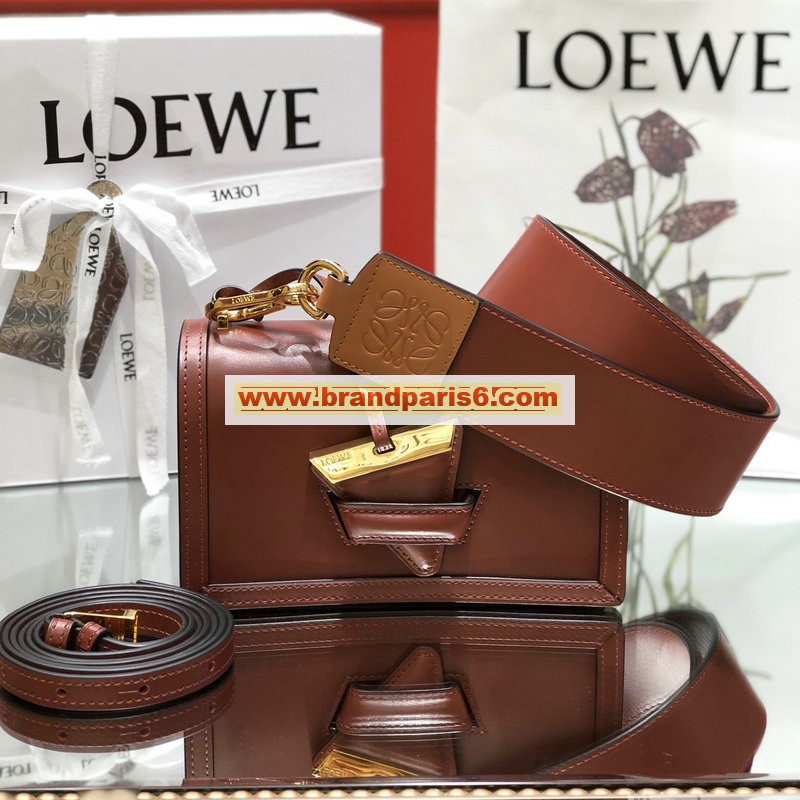 LE11301JH-DDB　ロエベ LOEWE 2020年最新入荷 バルセロナ ショルダーバッグ 斜め掛け レザー レディースかばん