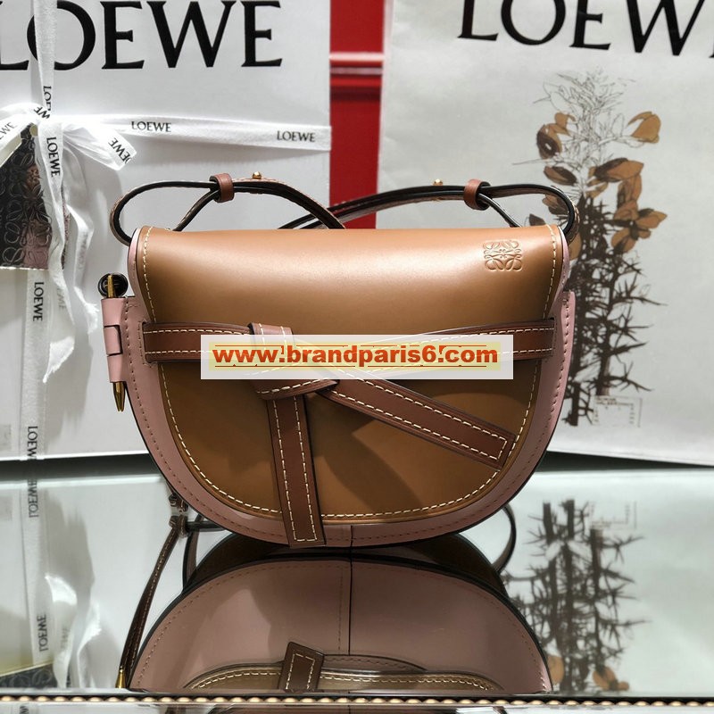 LE61711PF-DDB　ロエベ LOEWE 2020年最新入荷 ゲートバッグ 斜めがけ ショルダーバッグ レディースかばん レジャー カーフスキン 
