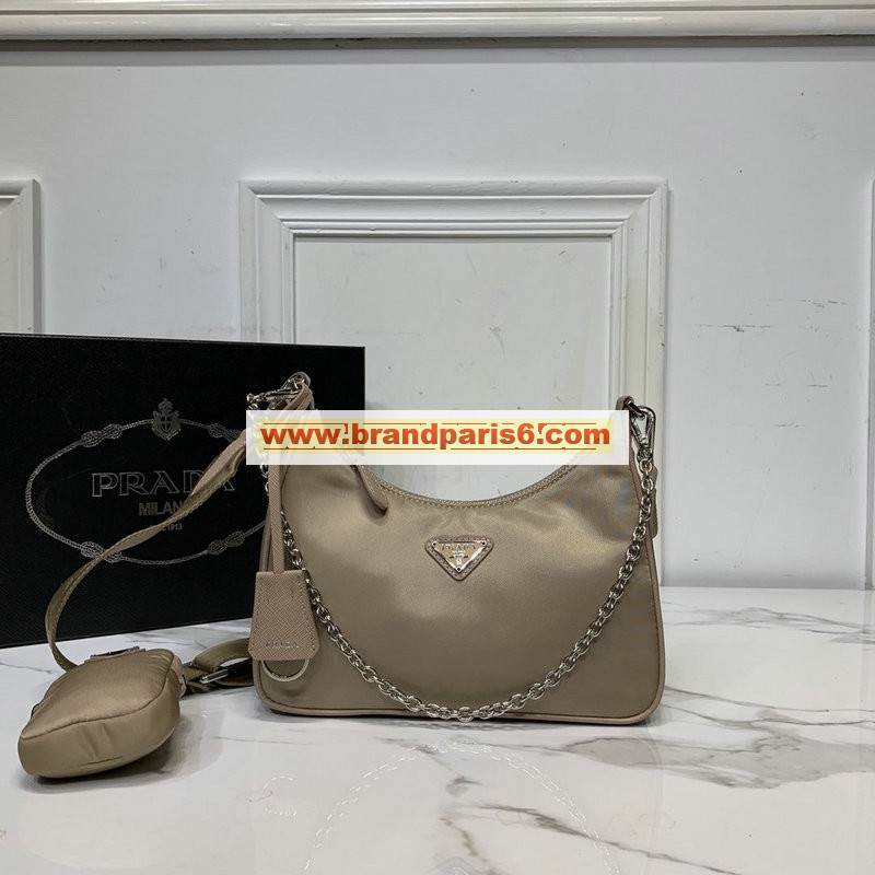 PD1BH204HS-DDB　プラダ PRADA 2020年最新入荷 Re-Edition ホーボーバッグ ショルダーバッグ ナイロン ライアングルロゴ