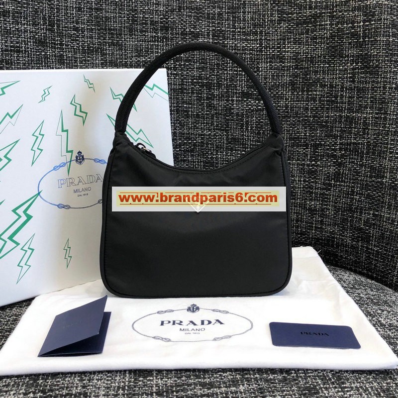 PD1089BK-DDB　プラダ PRADA 2020年最新入荷 Re-Edition ホーボーバッグ ショルダーバッグ ナイロン ライアングルロゴ