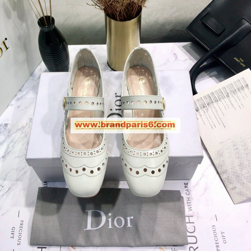 CDJ20044-26　クリスチャンディオール CHRISTIAN DIOR 2020年夏最新入荷 ローヒールシューズ パンプス レディースシューズ 靴 レザー