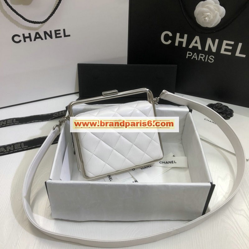 CH1732BS-JS　シャネル CHANEL 2020年最新入荷 クラッチバッグ スクエアバッグ 斜め掛け ショルダーバッグ レディースかばん ラムスキン 