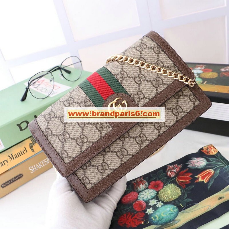 GG523150B-057　グッチ GUCCI 2020年最新入荷 GGスプリーム キャンバス チェーンウォレット ショルダーバッグ レディースかばん