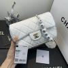 CH1533-CC　シャネル CHANEL 2020年最新入荷 スモール フラップバッグ 斜め掛け ショルダーバッグ レディースかばん ラムスキン コスチューム パール 
