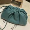 BOV576227aL-aj　ボッテガヴェネタ BOTTEGAVENETA 2020年最新入荷 ミニ ザ ポーチ 斜め掛け ショルダーバッグ レディースかばん カーフレザー