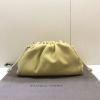 BOV576227pMH-aj　ボッテガヴェネタ BOTTEGAVENETA 2020年最新入荷 ミニ ザ ポーチ 斜め掛け ショルダーバッグ レディースかばん カーフレザー