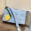 BOV578004TL-aj　ボッテガヴェネタ BOTTEGAVENETA 2020年最新入荷 パデッド カセット 斜め掛け ショルダーバッグ ラムスキン