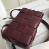 BOV578004JH-aj　ボッテガヴェネタ BOTTEGAVENETA 2020年最新入荷 パデッド カセット 斜め掛け ショルダーバッグ ラムスキン