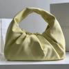 BOV610524NY-aj　ボッテガヴェネタ BOTTEGAVENETA 2020年最新入荷 ショルダーバッグ ポーチ ホーボーバッグ トートバッグ カーフレザー