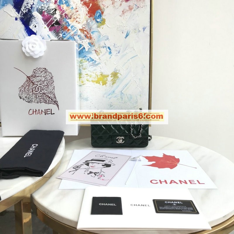 CH1116GGYM-CC　シャネル CHANEL 2020年最新入荷 クラシック 斜め掛け ショルダーバッグ フラップバッグ レディースかばん パテントレザー