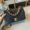 CH1895BK-025　シャネル CHANEL 2020年最新入荷 フラップバッグ 斜め掛け ショルダーバッグ チェーンウォレット レディースかばん カーフレザー
