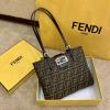 FD5094-BXN　フェンディ FENDI 2020年最新入荷 トートバッグ 肩掛け ショルダーバッグ レザー