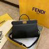 FD5321BK-BXN　フェンディ FENDI 2020年最新入荷 ピーカブー トートバッグ ハンドバッグ 2way ショルダーバッグ レザー