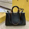 FD5324BK-BXN　フェンディ FENDI 2020年最新入荷 ピーカブー トートバッグ ハンドバッグ 2way ショルダーバッグ レザー