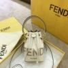 FD36535-BXN　フェンディ FENDI 2020年最新入荷  バゲット トートバッグ 斜め掛け モン トレゾール ショルダーバッグ レザー バゲットバッグ 