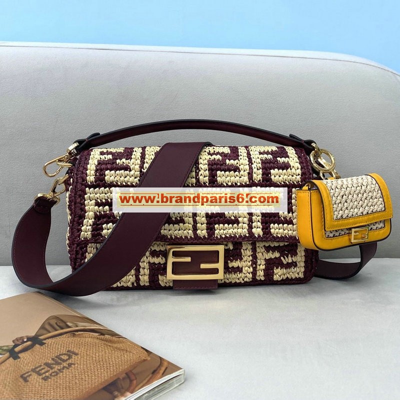 FD8273J-168　フェンディ FENDI 2020年最新入荷 クラッチバッグ 肩掛け ショルダーバッグ 2way ハンドバッグ レディースかばん 