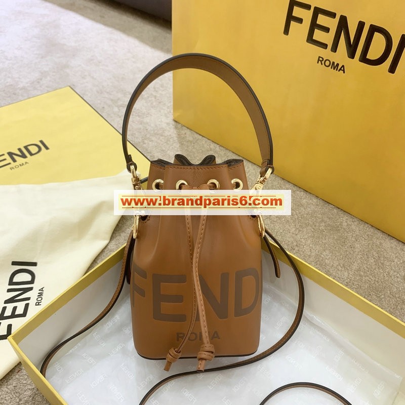 FD36535T-BXN　フェンディ FENDI 2020年最新入荷  バゲット トートバッグ 斜め掛け モン トレゾール ショルダーバッグ レザー バゲットバッグ 