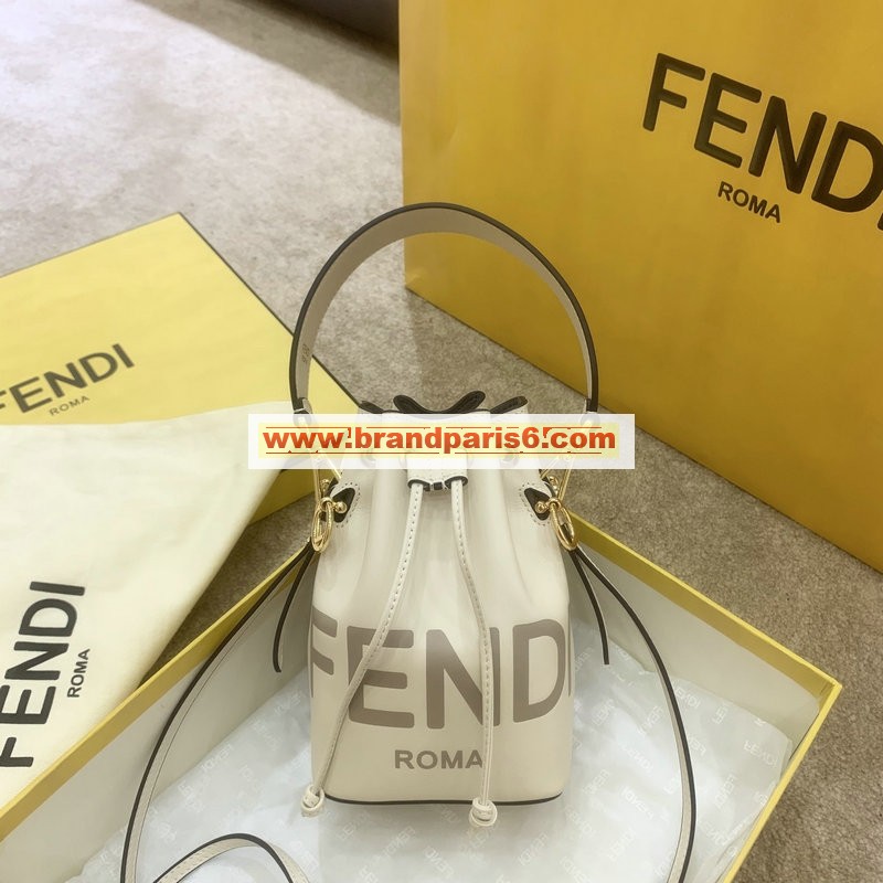 FD36535-BXN　フェンディ FENDI 2020年最新入荷  バゲット トートバッグ 斜め掛け モン トレゾール ショルダーバッグ レザー バゲットバッグ 