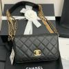 CH2052-JS　シャネル CHANEL 2020年最新入荷 フラップバッグ ショルダーバッグ レディースかばん カーフレザー