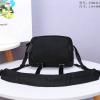 PD2VH043QK-025　プラダ PRADA 2020年最新入荷 斜め掛け ショルダーバッグ メンズかばん メッセンジャーバッグ ナイロン