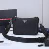 PD2VH113K-025　プラダ PRADA 2020年最新入荷 トートバッグ 2way 斜め掛け ショルダーバッグ メンズかばん メッセンジャーバッグ カーフレザー