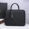 PD8017-025　プラダ PRADA 2020年最新入荷 メッセンジャーバッグ 斜め掛け ショルダーバッグ フラップ メンズかばん ビジネスバッグ カーフレザー 